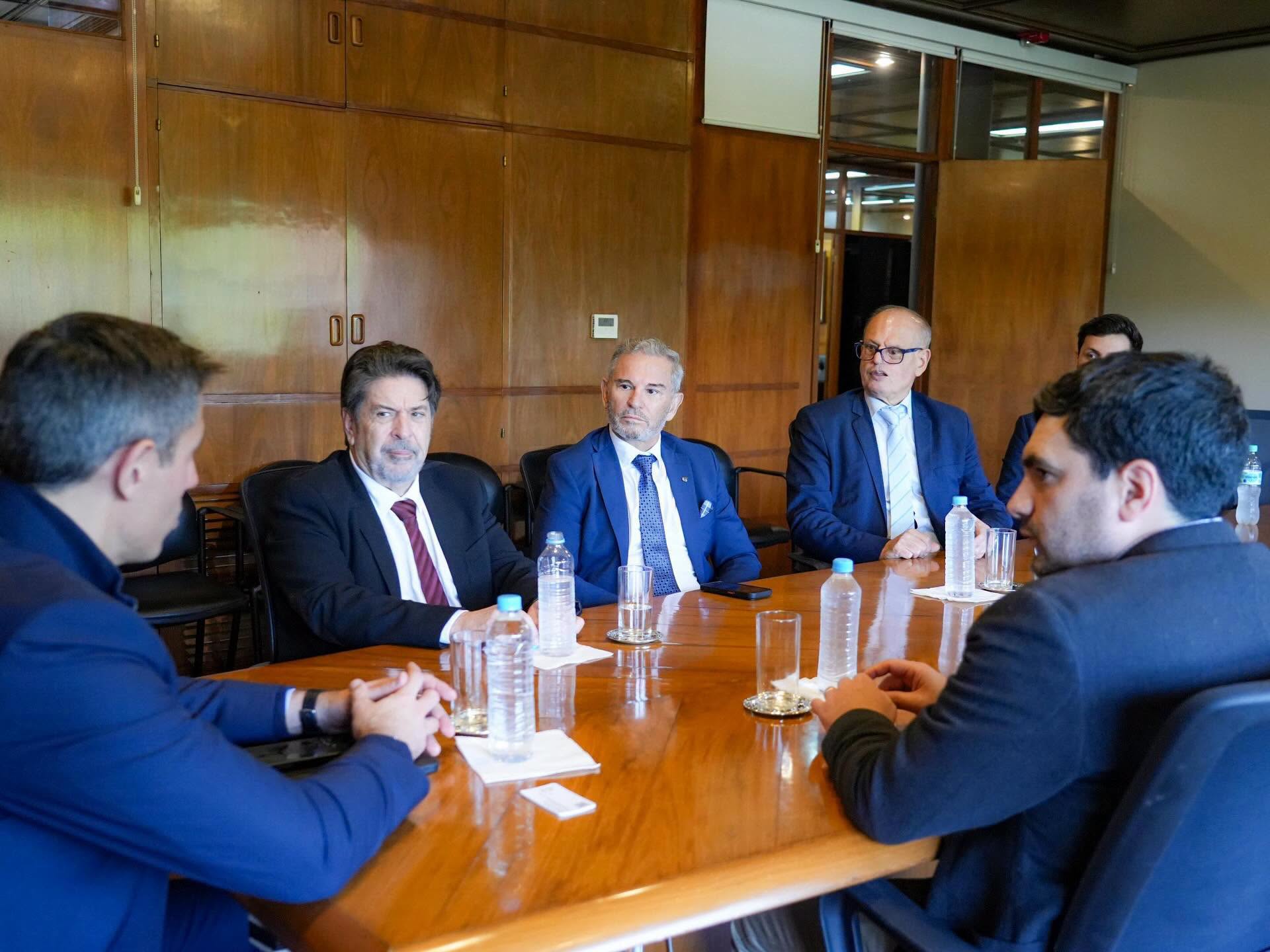 Empresario brasileño proyecta construir un centro de convenciones y hotel en Ciudad del Este