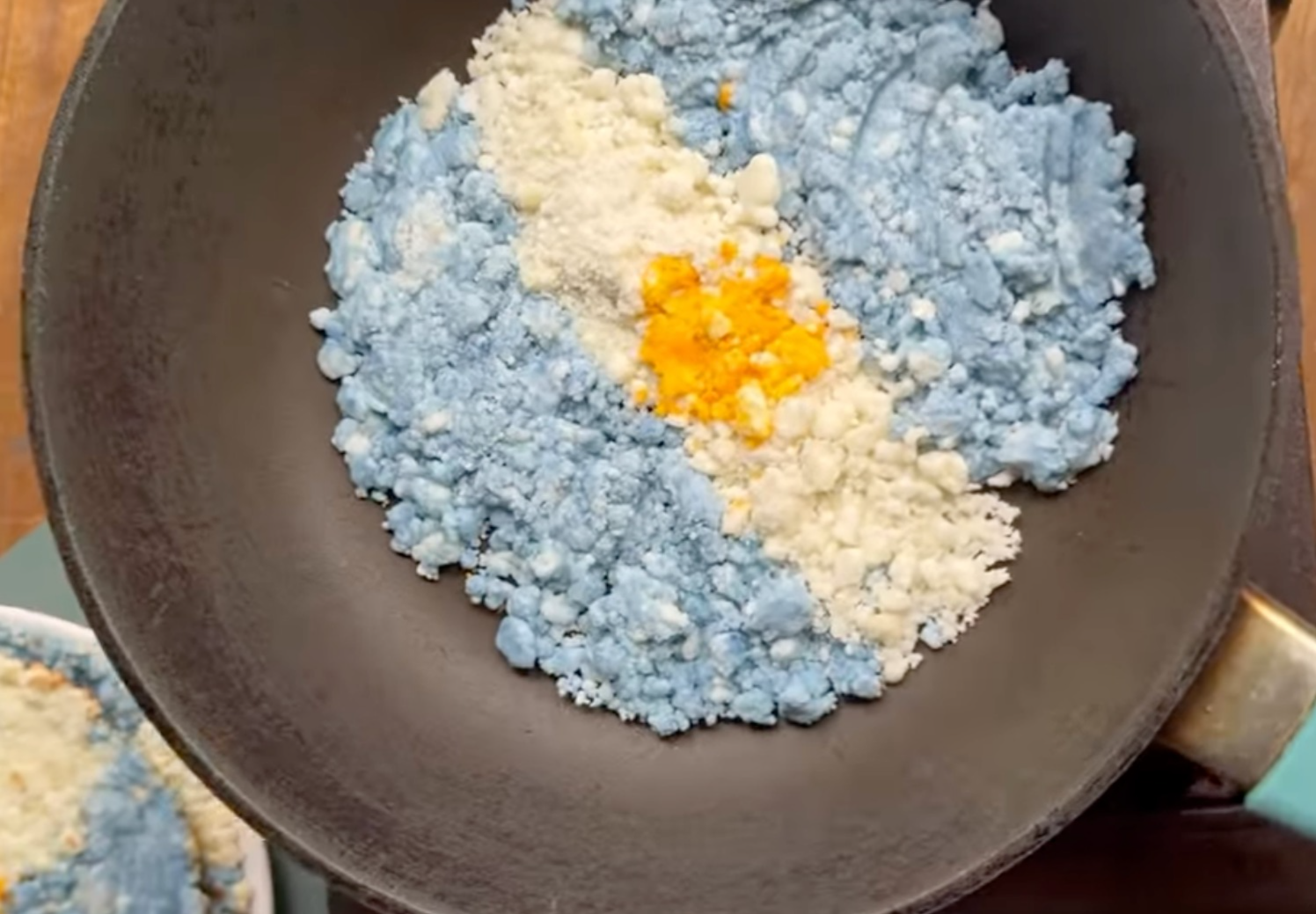 Polémica por un mbejú: un influencer gastronómico argentino desató críticas en Paraguay