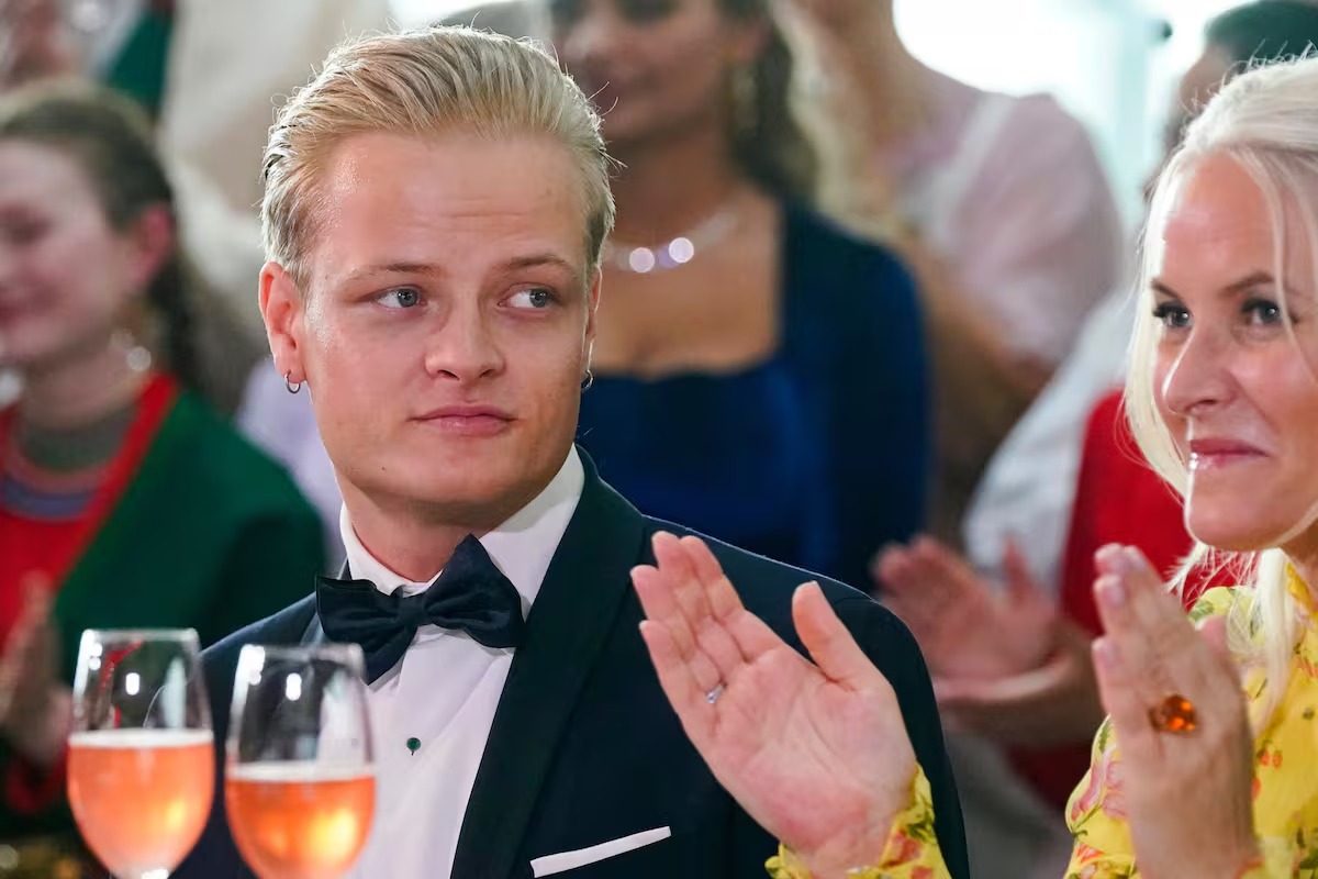 Condenaron a cuatro años de prisión al hijo de la princesa heredera de Noruega por violación