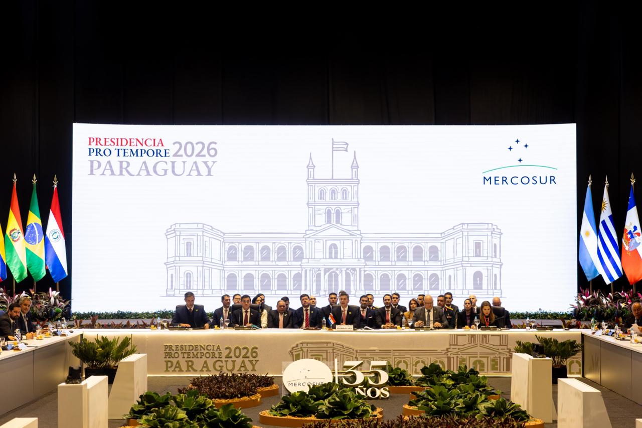 Santiago Peña pidió reducir asimetrías en el Mercosur y defendió una integración con equidad