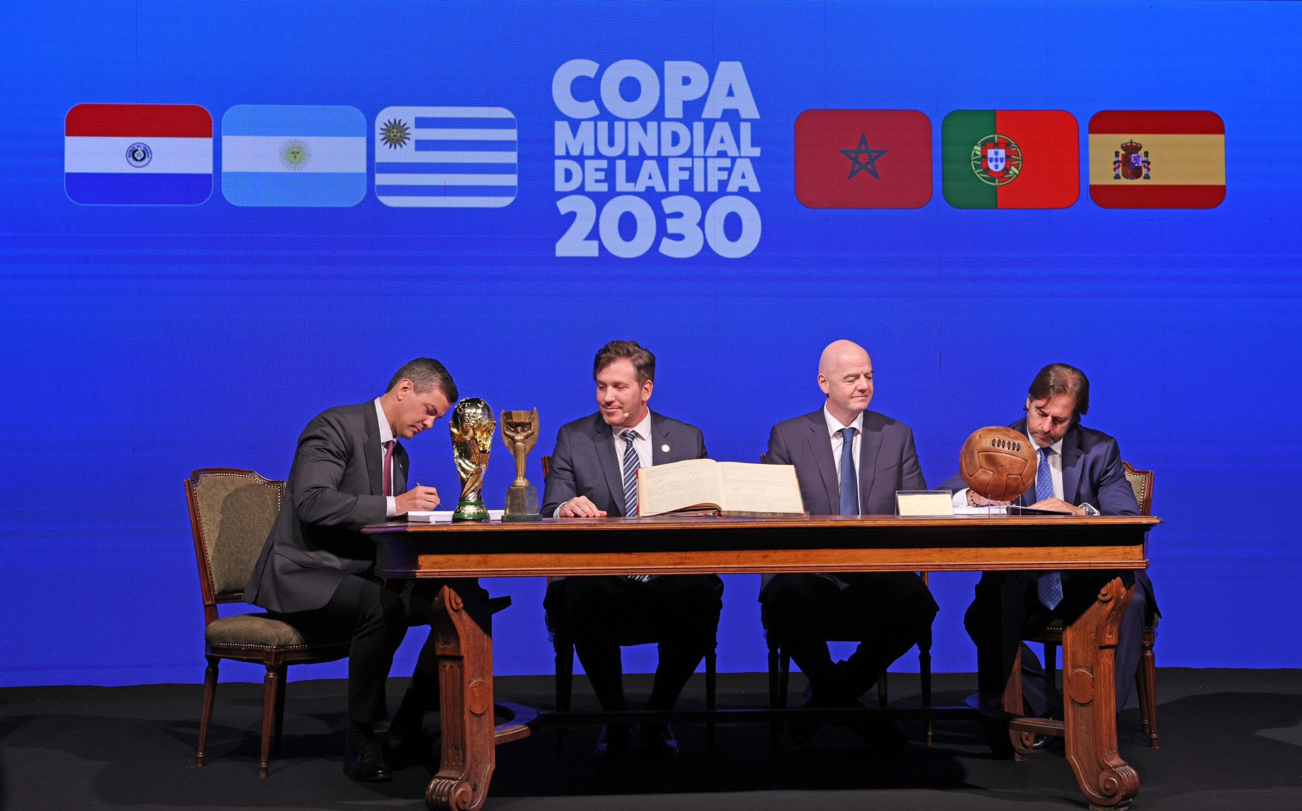 La FIFA confirmó a Paraguay entre las seis sedes de la Copa del Mundo 2030