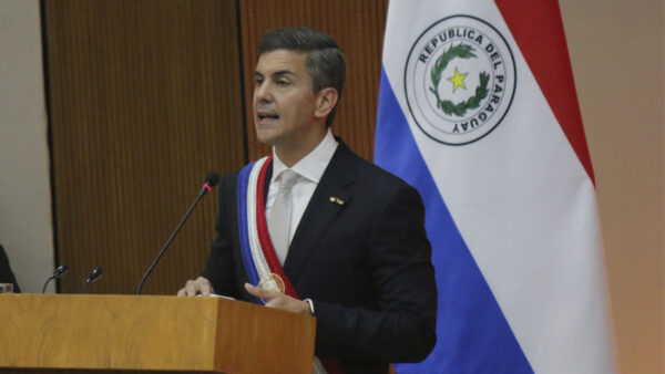 Santiago Peña se ubica décimo en nuevo ranking regional de presidentes