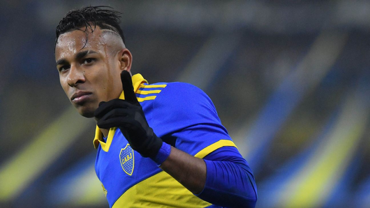 Boca oficializó el regreso del colombiano Sebastián Villa por cuatro temporadas