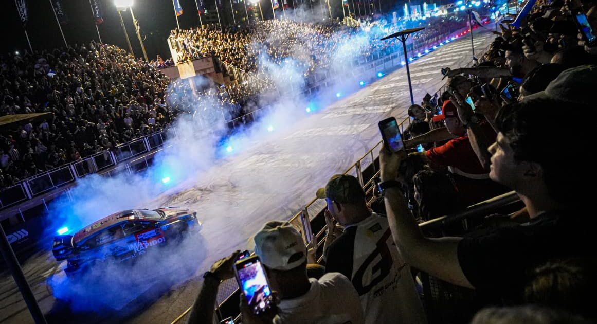 WRC Paraguay 2026: Encarnación vivió una multitudinaria largada simbólica ante 15.000 personas