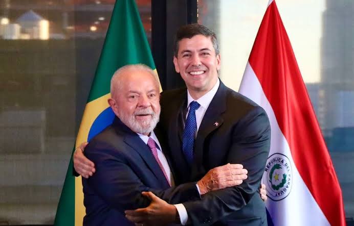 Brasil vota el domingo y Paraguay mira de cerca Itaipú, la maquila y las inversiones