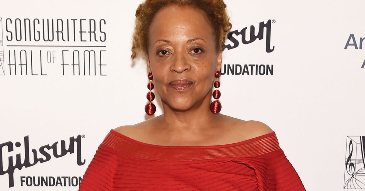 Murió Cassandra Wilson a los 70 años, una de las grandes voces del jazz contemporáneo
