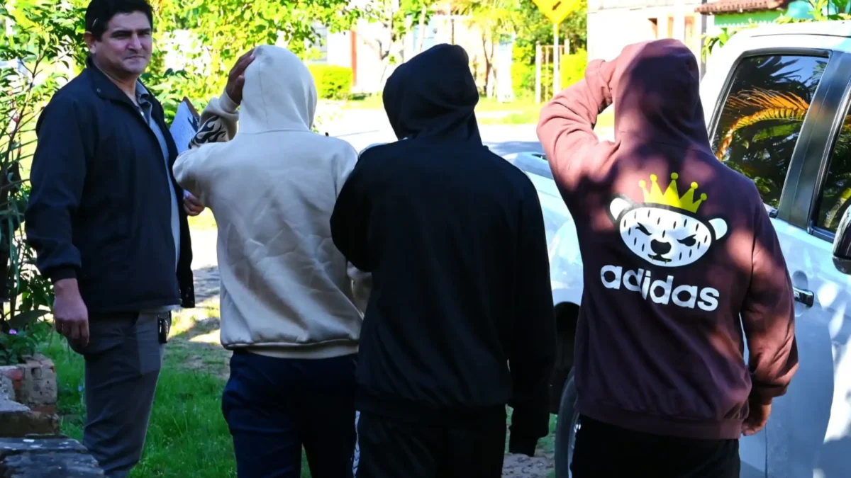 Rescataron a tres adolescentes engañados con promesas de fútbol