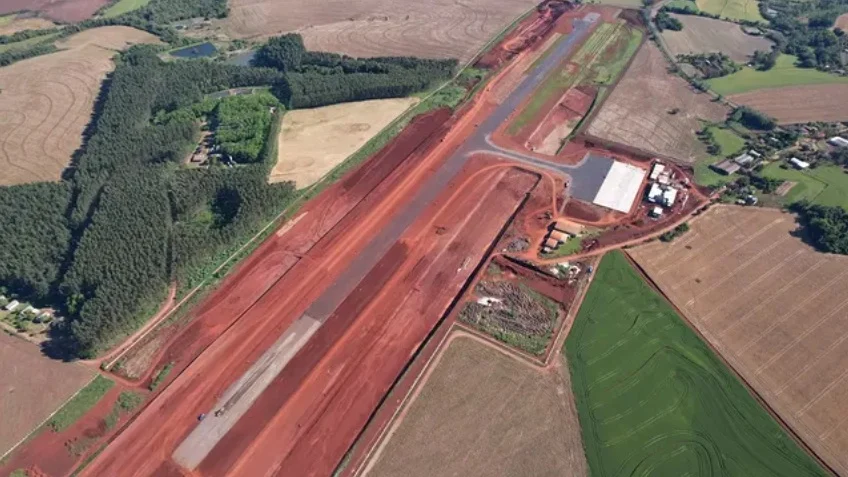 Triple Frontera: nuevo aeropuerto brasileño podría sumar una conexión aérea con Foz
