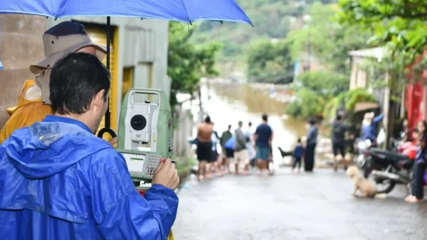 Más de 210 familias fueron evacuadas en Ciudad del Este por la crecida del Paraná